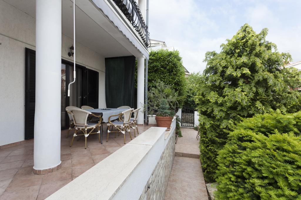 Apartmani Villa Gordana Пула Экстерьер фото